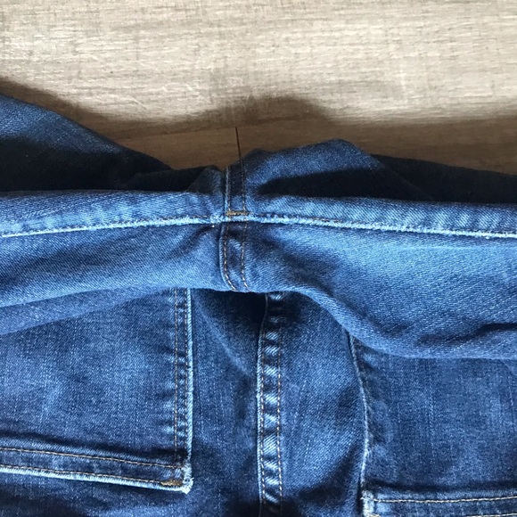 Madewell 10’ High Rise Skinny Skinny Jeans - Picture 4 of 5